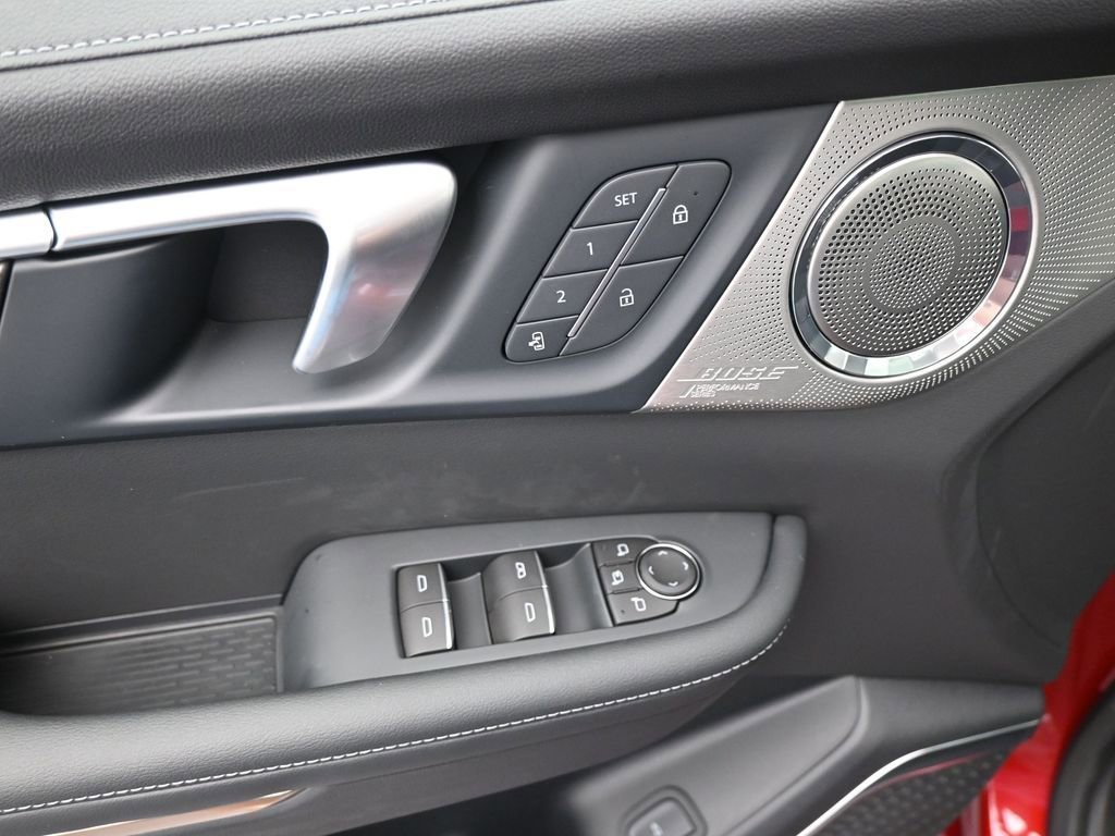 2025 Buick Enclave Avenir - Photo 11