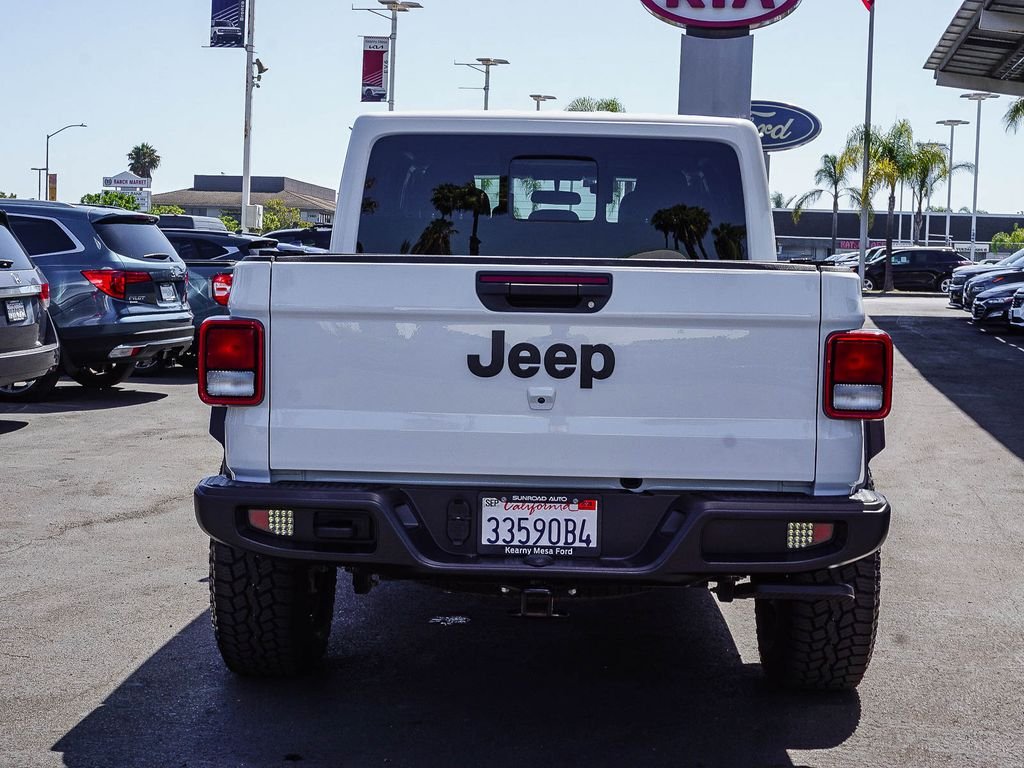 Used 2024 White Jeep Sport image 6