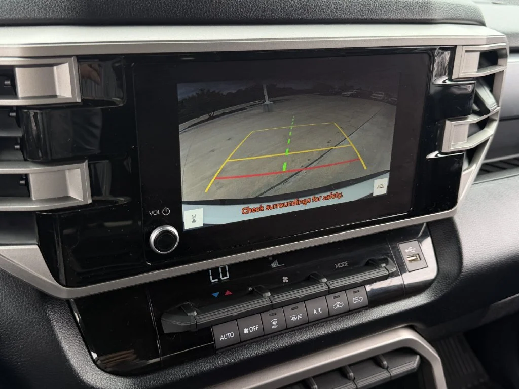Used 2025 White Toyota SR5 image 19