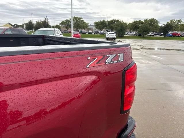 Used 2018 CAJUN RED TINTCOAT Chevrolet LT image 15