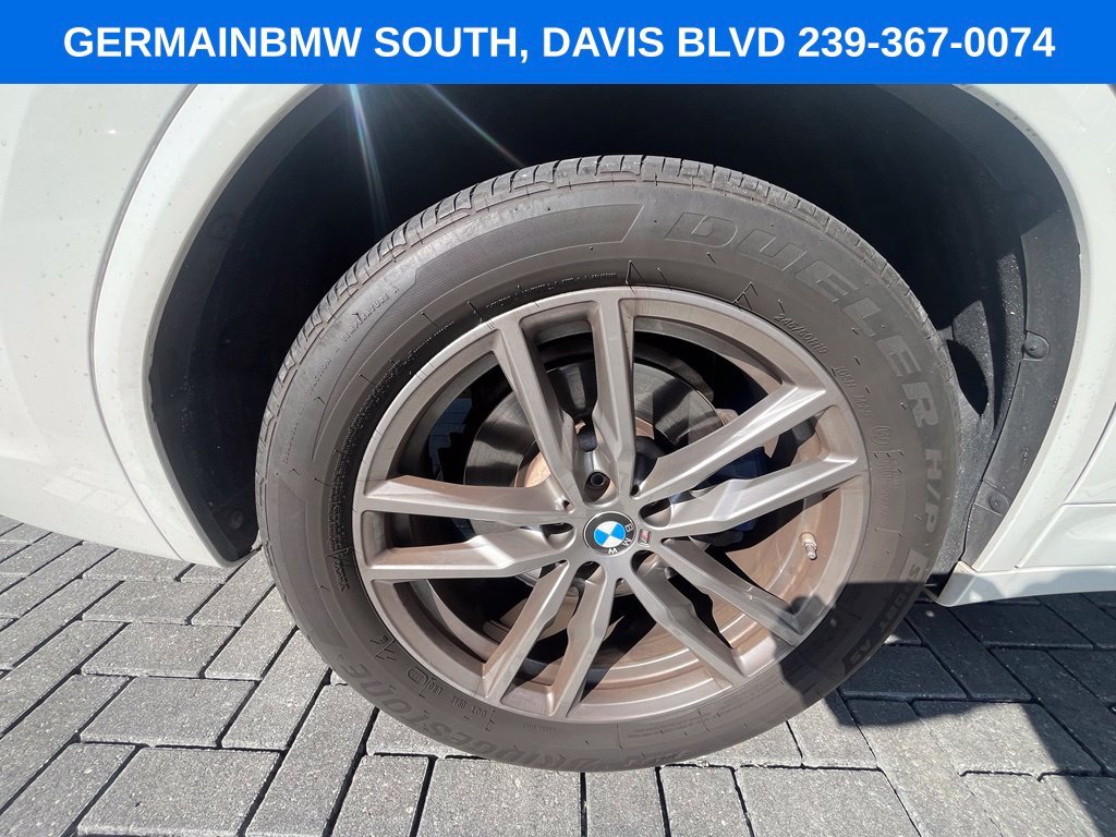 Used 2019 Alpine White BMW M40i image 35