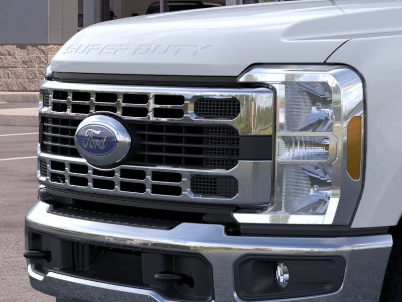 New 2026 Oxford White Ford F-250® XLT image 17