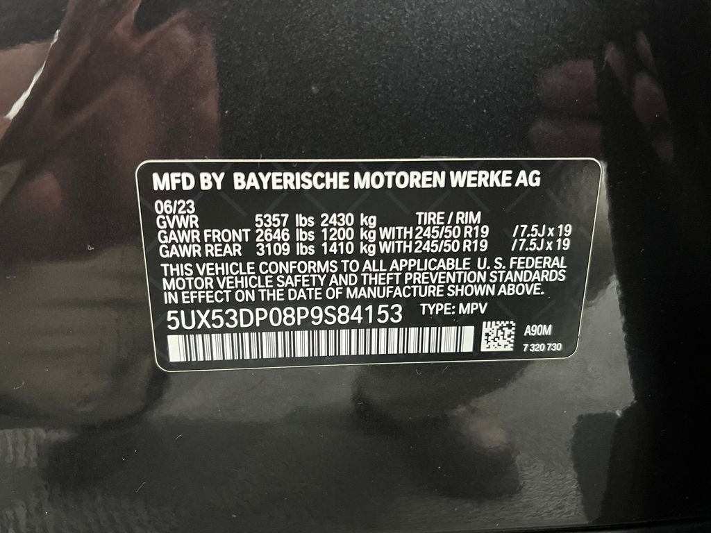 Used 2023 Gray BMW xDrive30i image 29