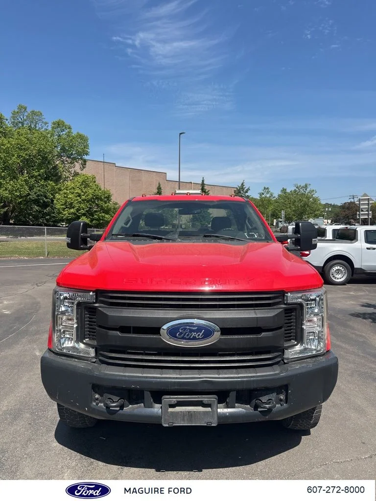 Used 2019 Red Ford XL image 2