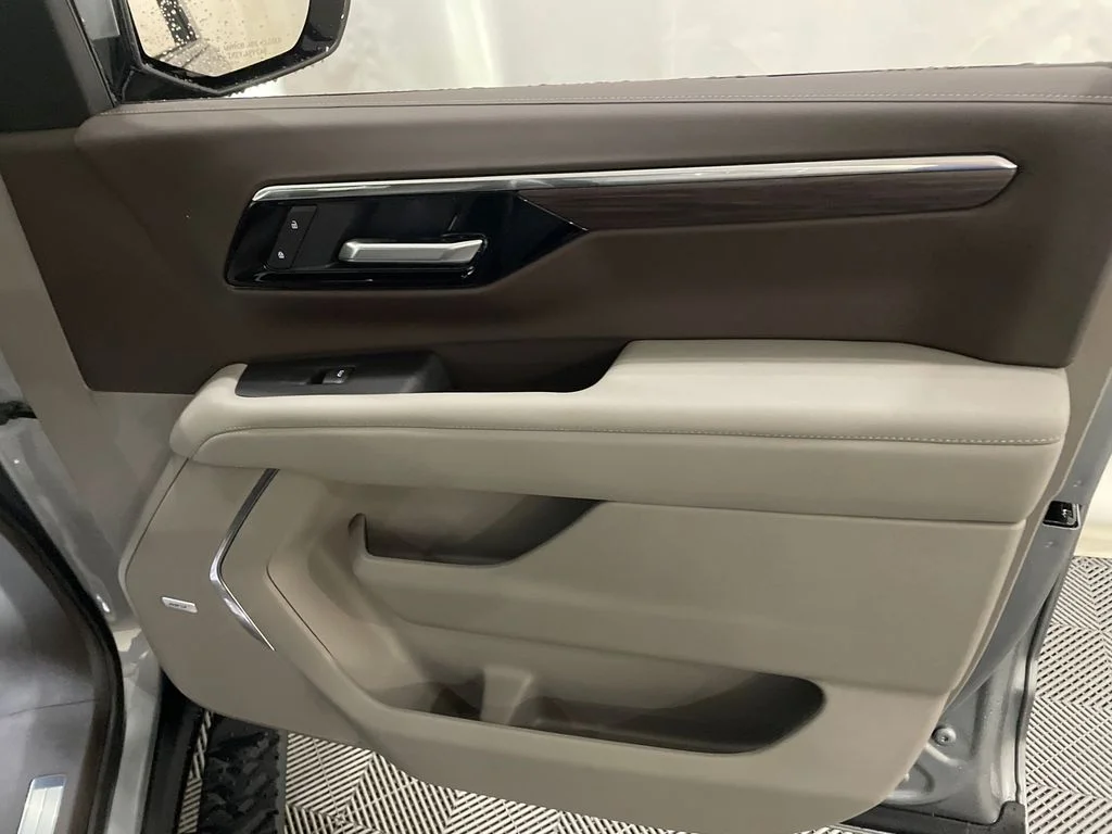 2026 Chevrolet Tahoe Z71 - Photo 26