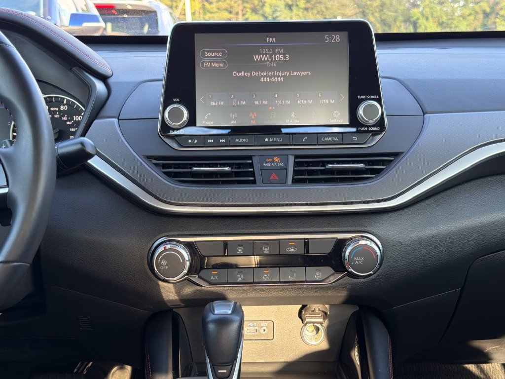2025 Nissan Altima SR - Photo 20