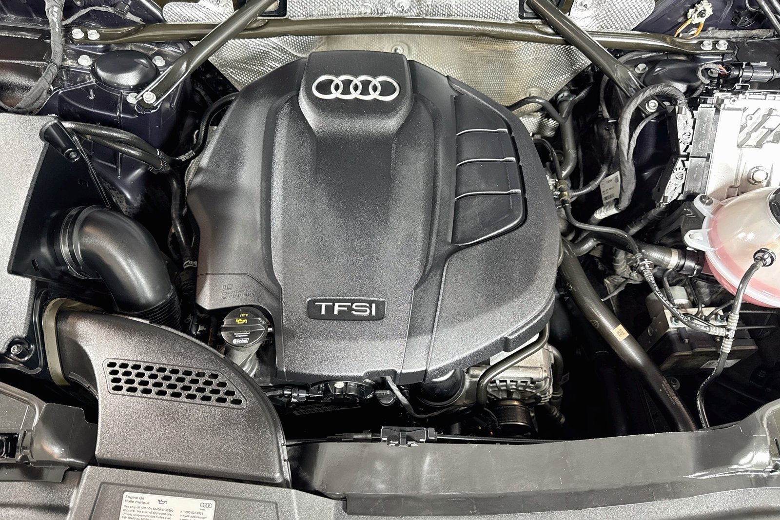 Used 2018 Moonlight Blue Metallic Audi Premium Plus image 29