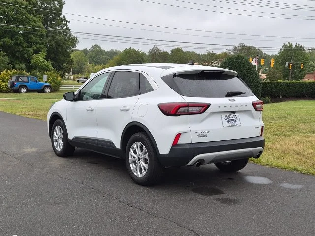 Used 2024 White Ford Active image 11