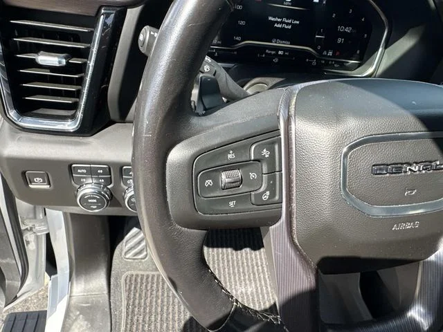 Used 2023 White GMC Denali Ultimate image 38