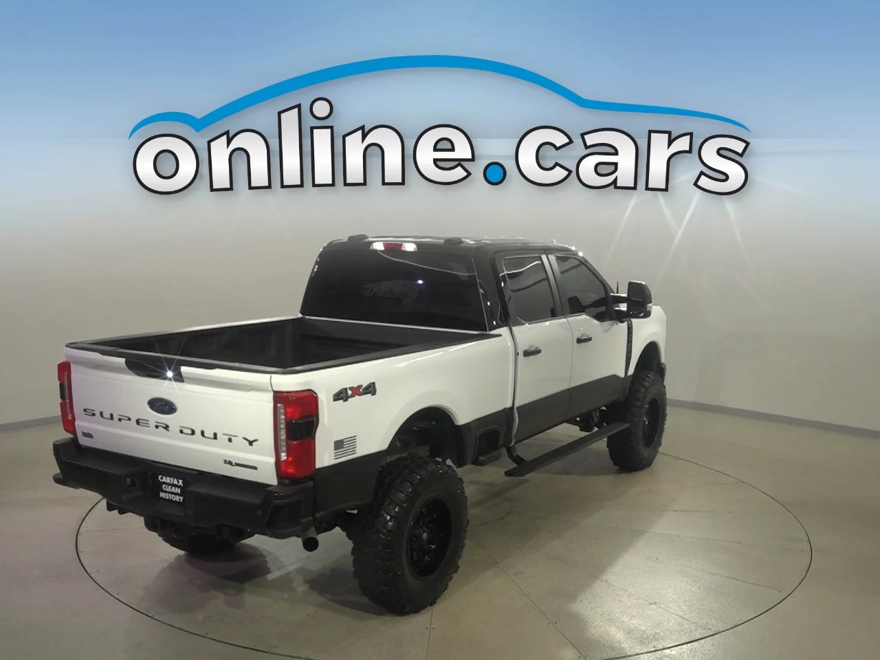 Used 2024 White Ford XL image 29