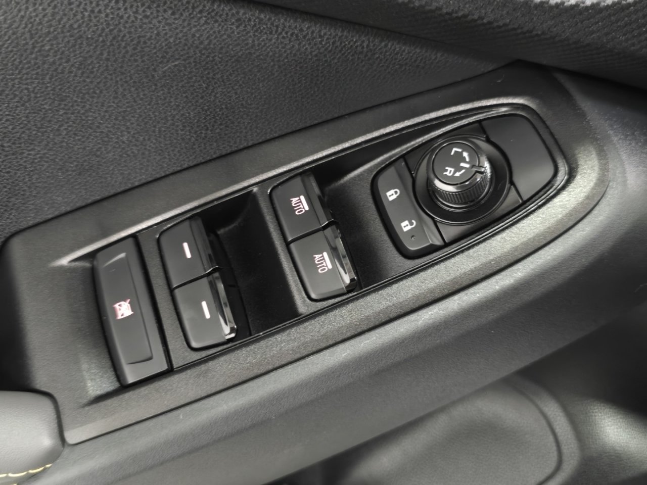 2024 Subaru Crosstrek Sport - Photo 25