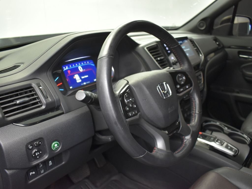 Used 2020 Black Honda Black Edition image 12