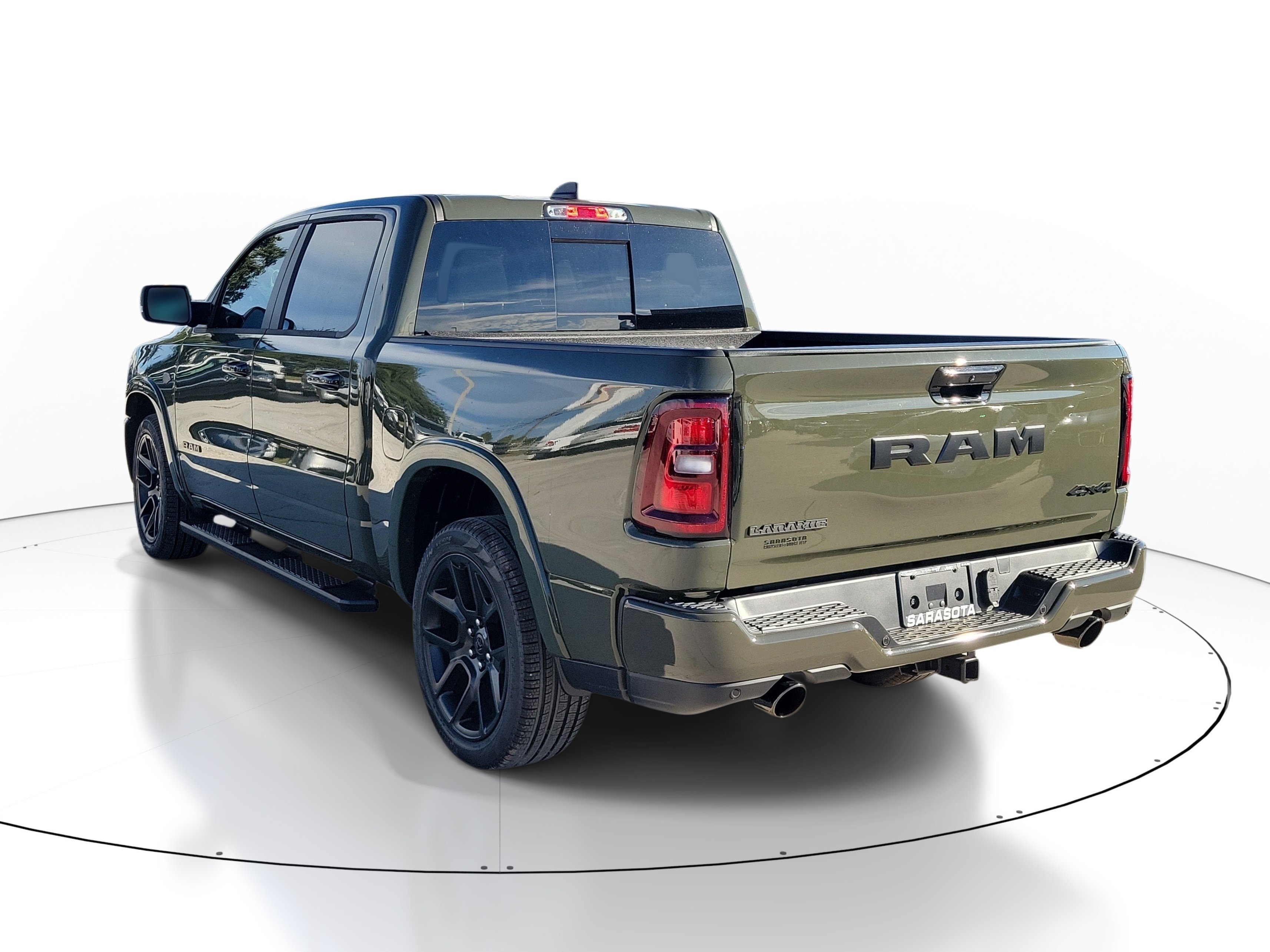New 2027 Tank Exterior Paint RAM Laramie image 4