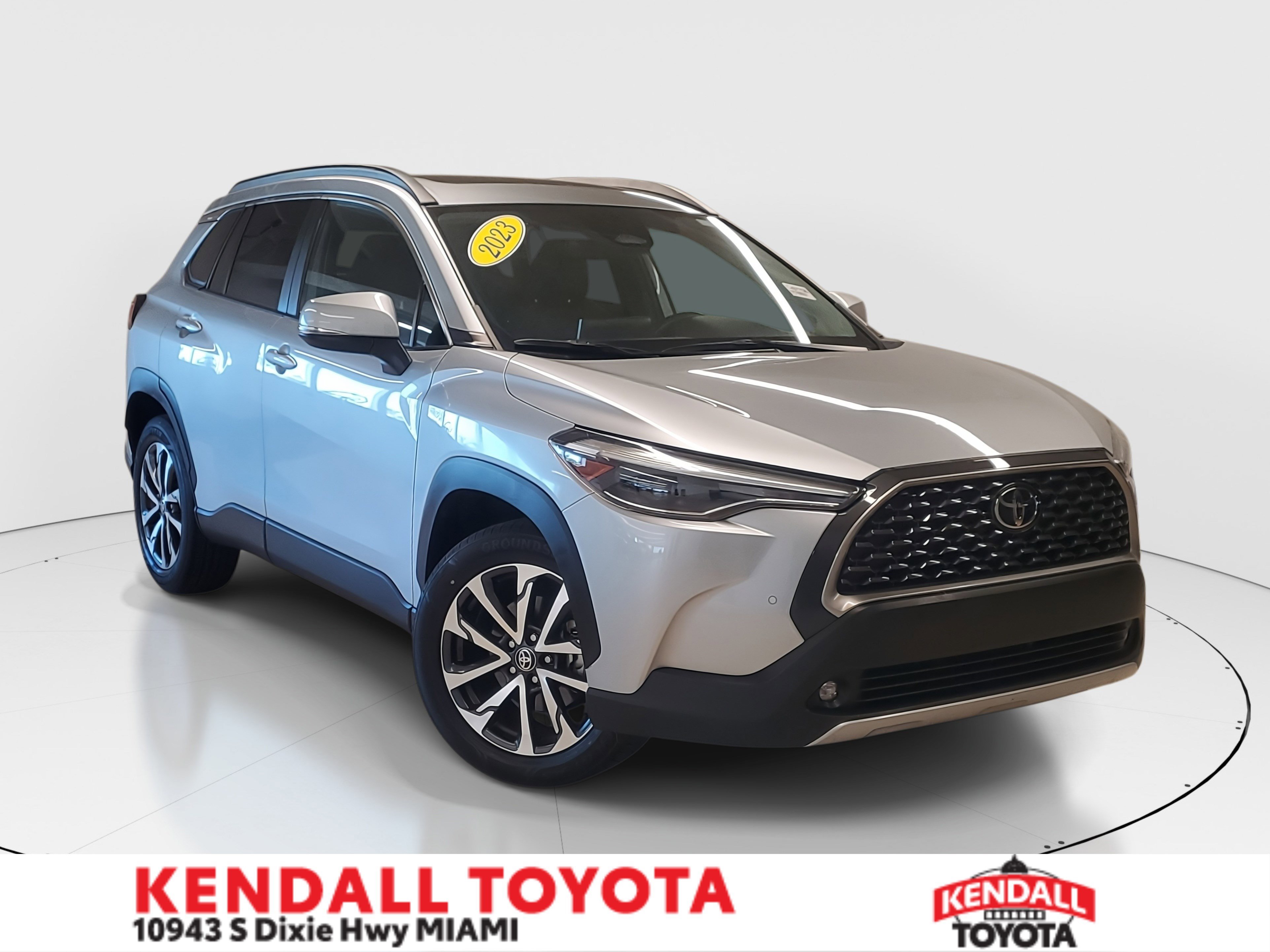2023 Toyota Corolla Cross XLE