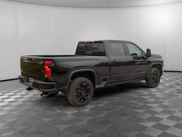 New 2026 Black Chevrolet High Country image 3