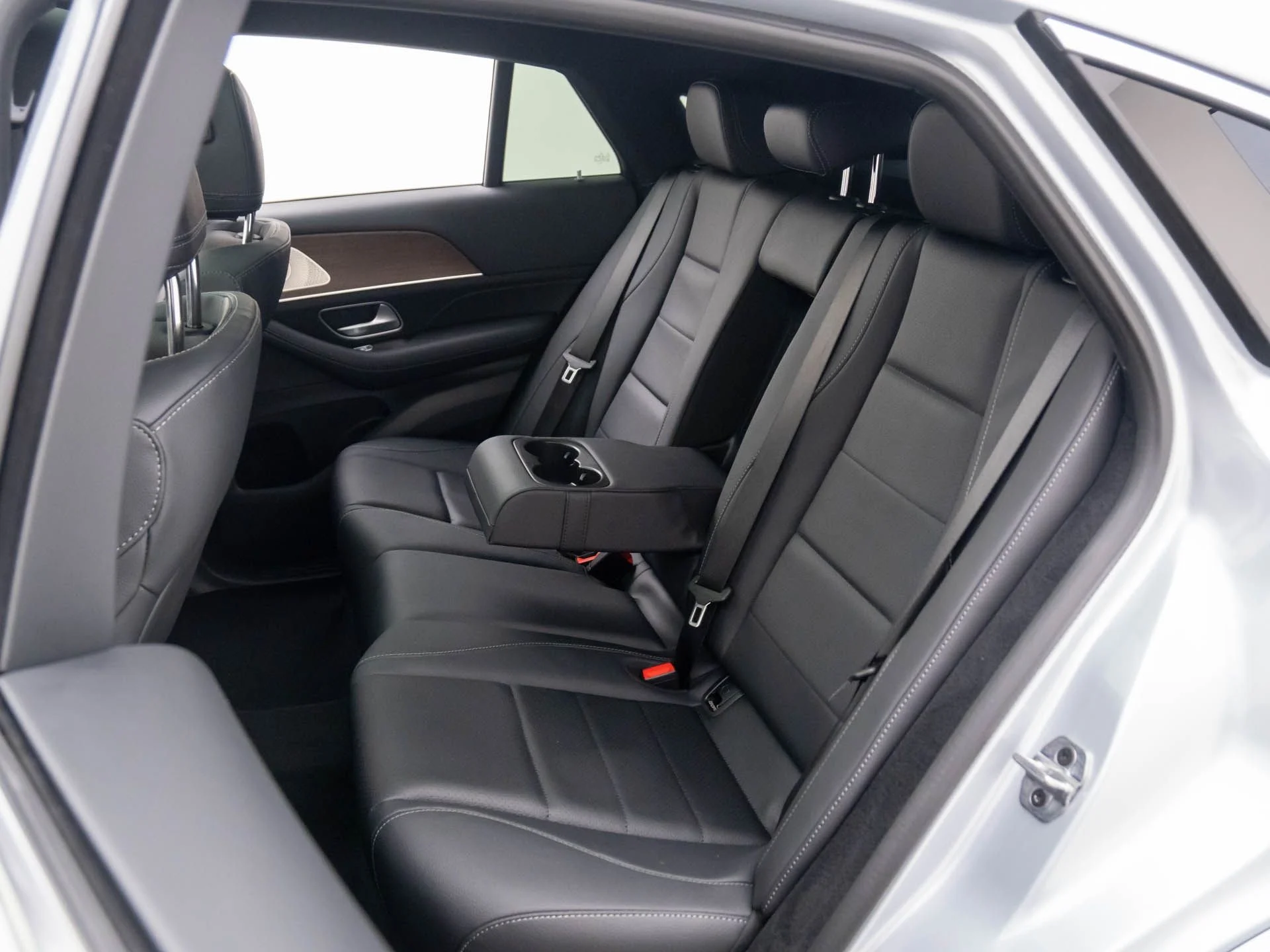 New 2026 Silver Mercedes-Benz GLE 450 Coupe image 15