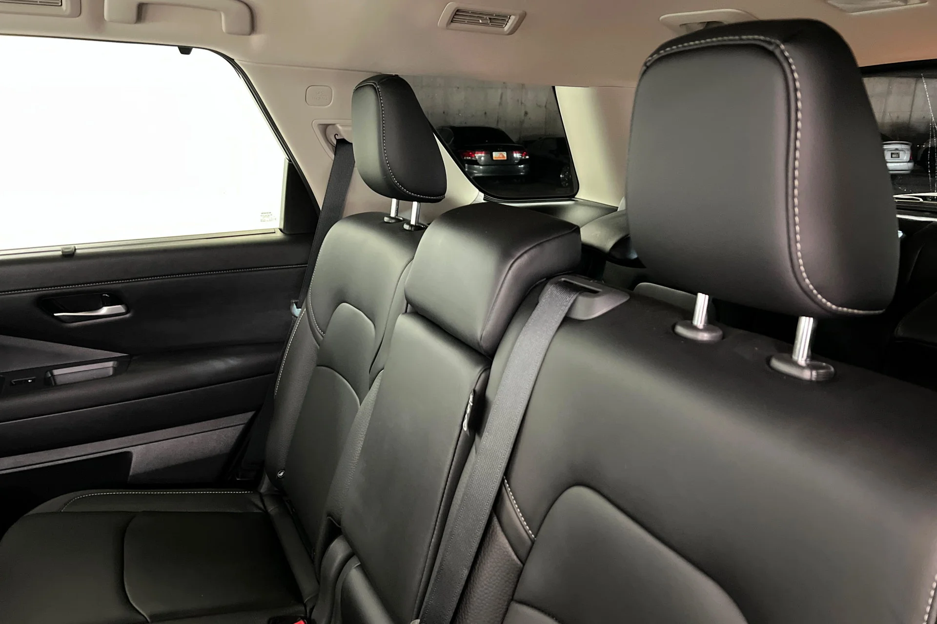 2025 Nissan Pathfinder SL - Photo 21