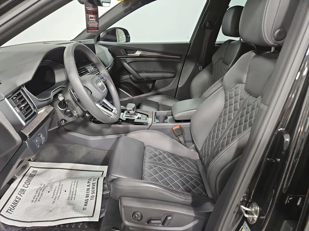 2025 Audi SQ5 Premium Plus - Photo 9