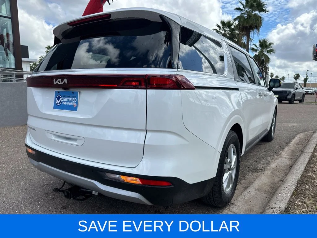 Used 2024 White Kia LX image 4