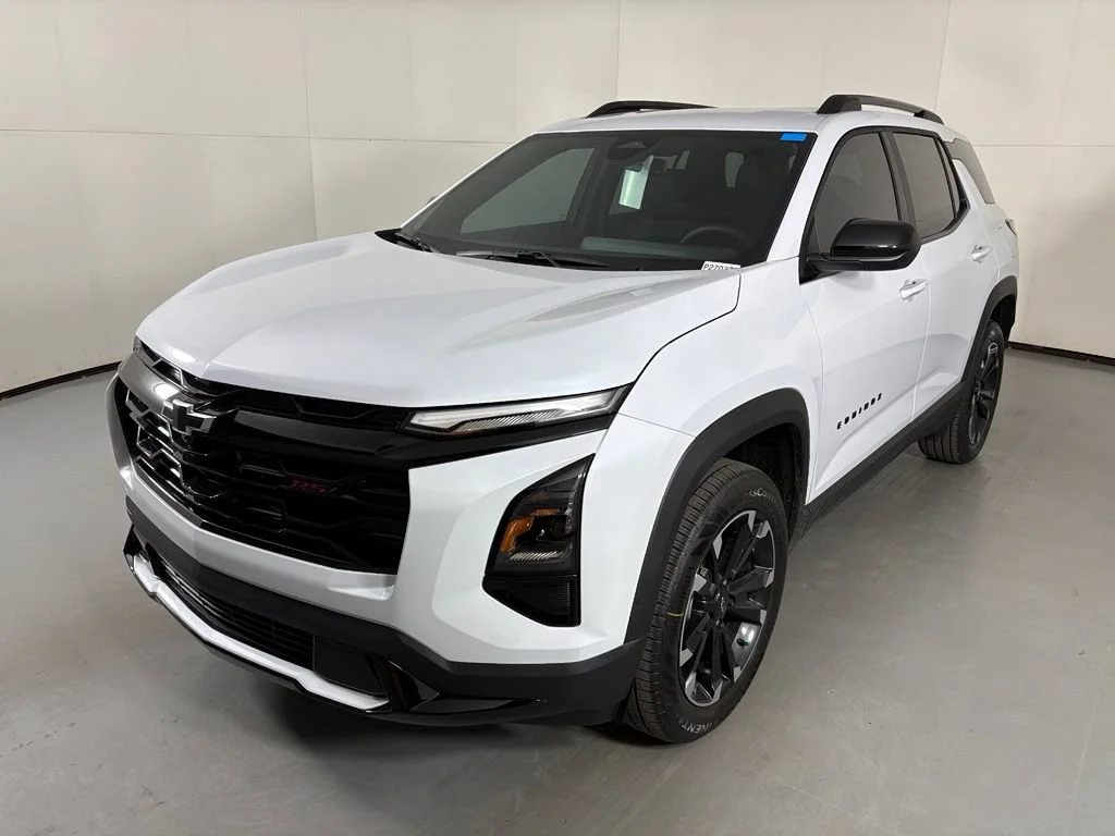 New 2027 Polar White Tricoat Chevrolet RS image 5
