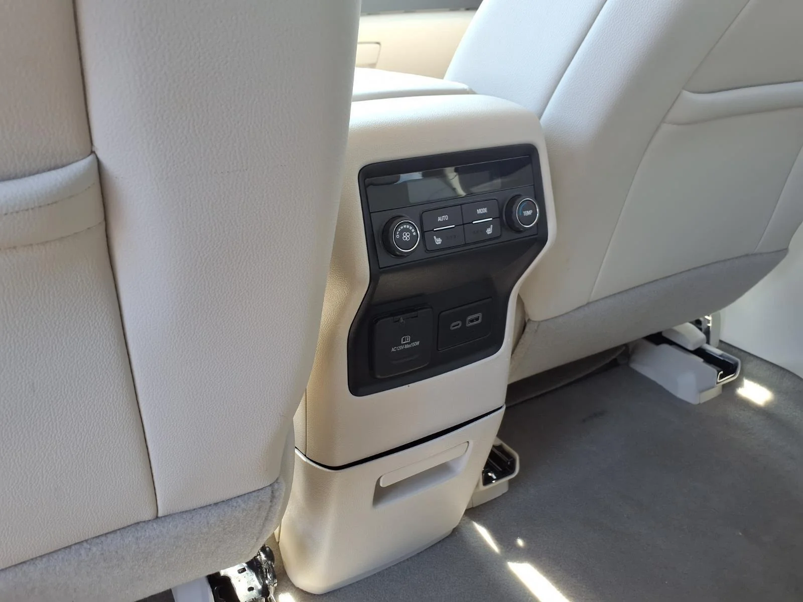 Used 2023 Summit White GMC Denali image 29