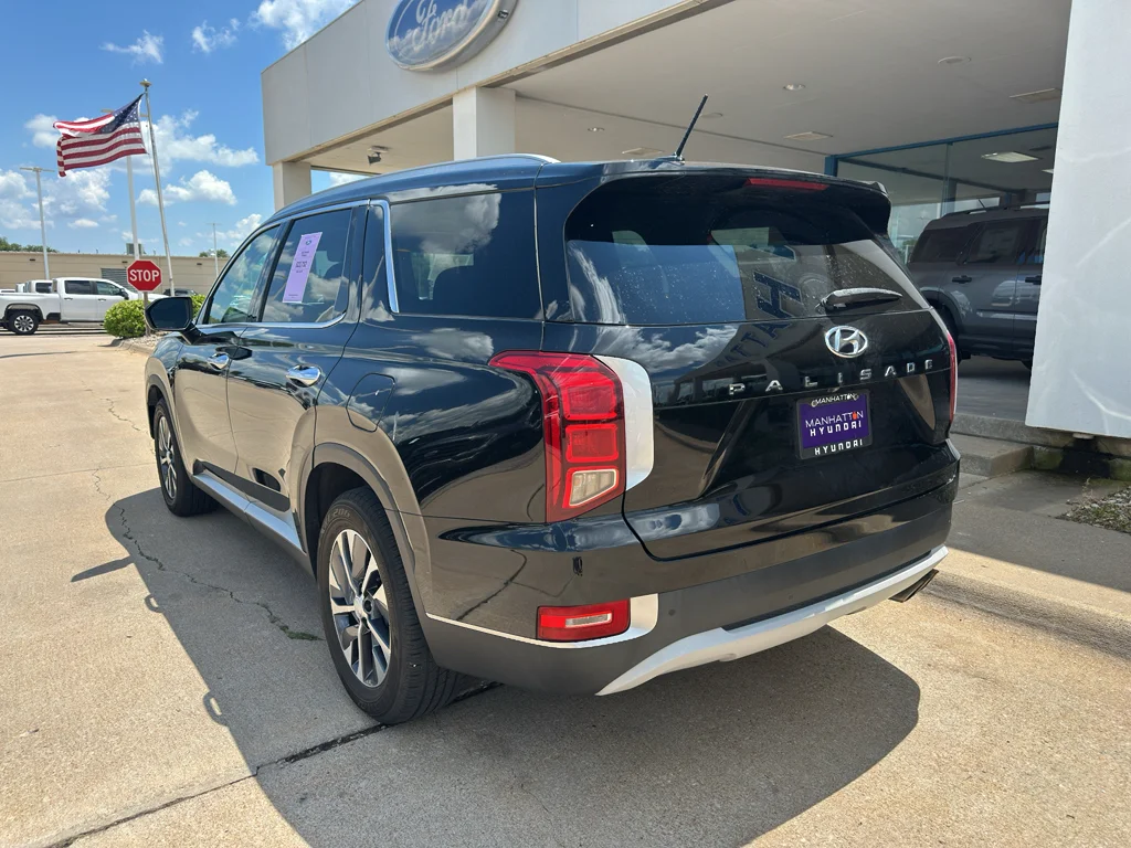 Used 2022  Hyundai SEL image 6