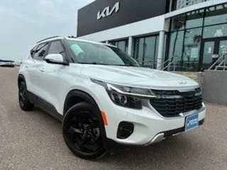 Used 2026 White Kia EX image 1
