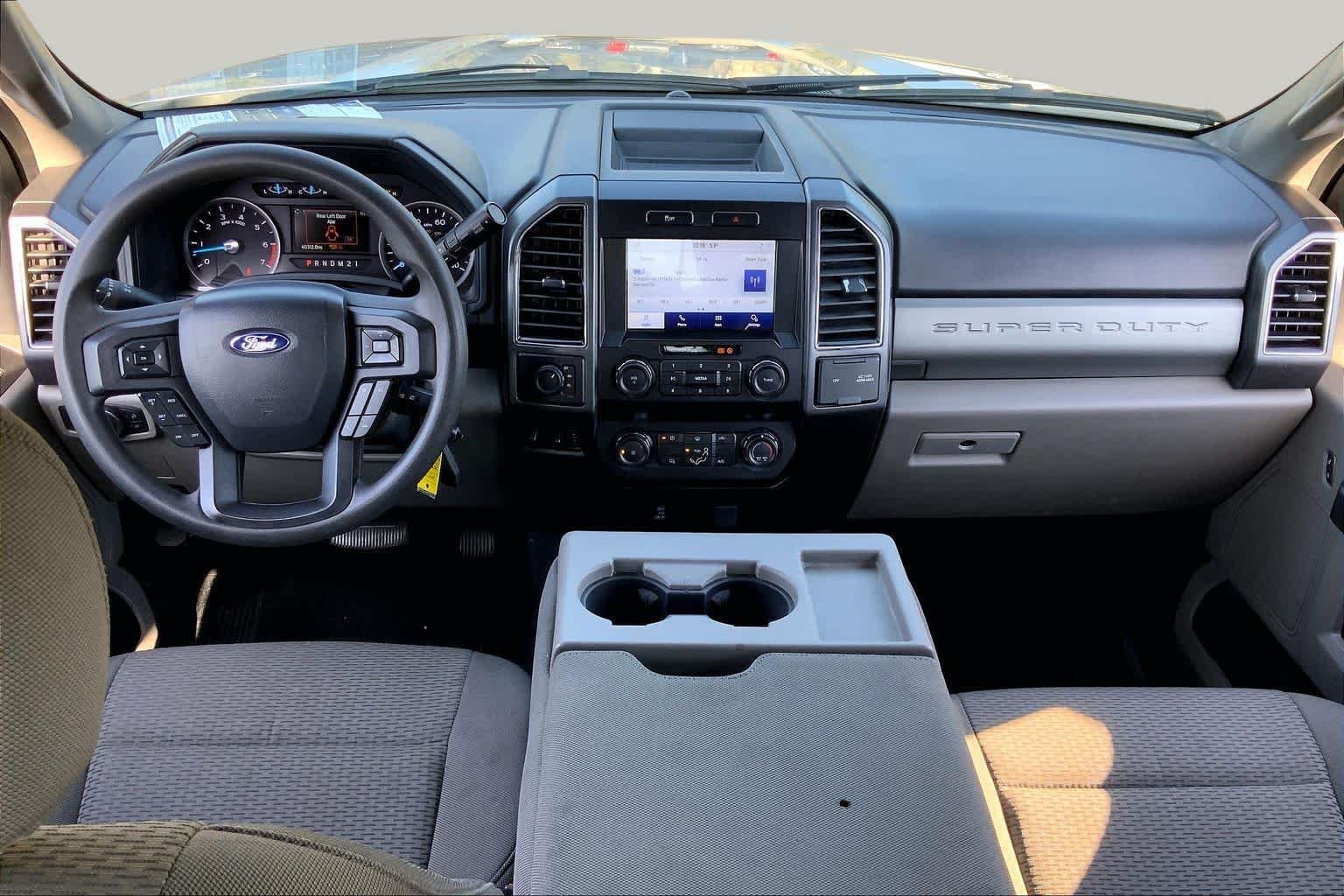 Used 2022 Iconic Silver Ford XLT image 16