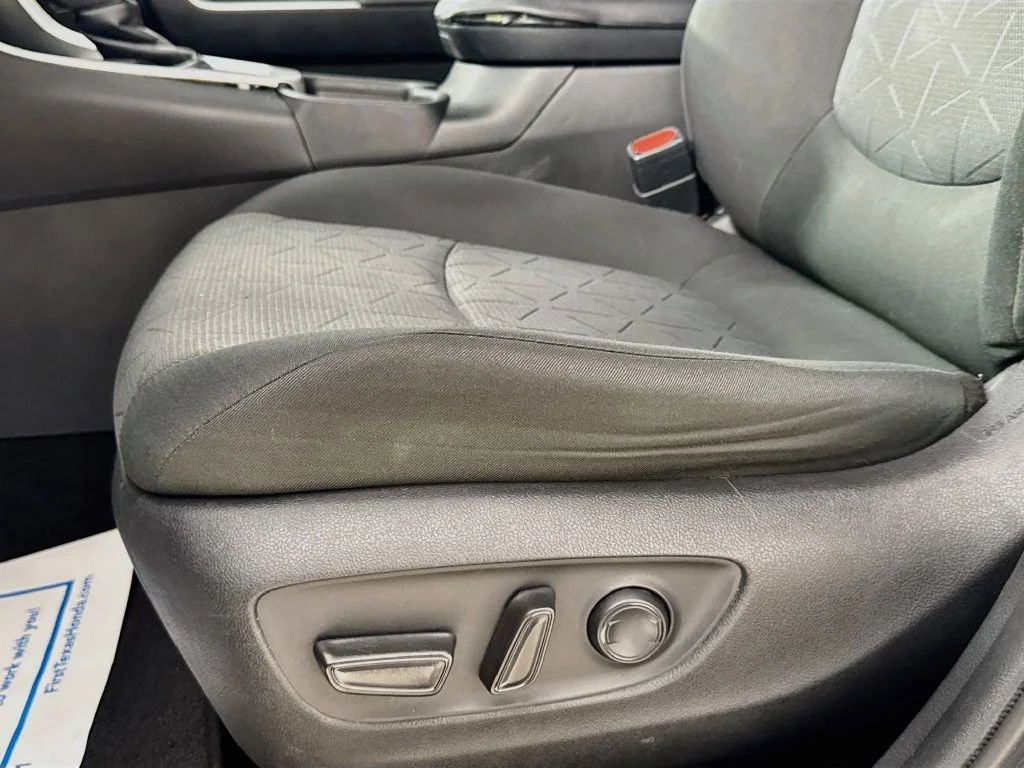 Used 2020 Gray Toyota XLE image 23