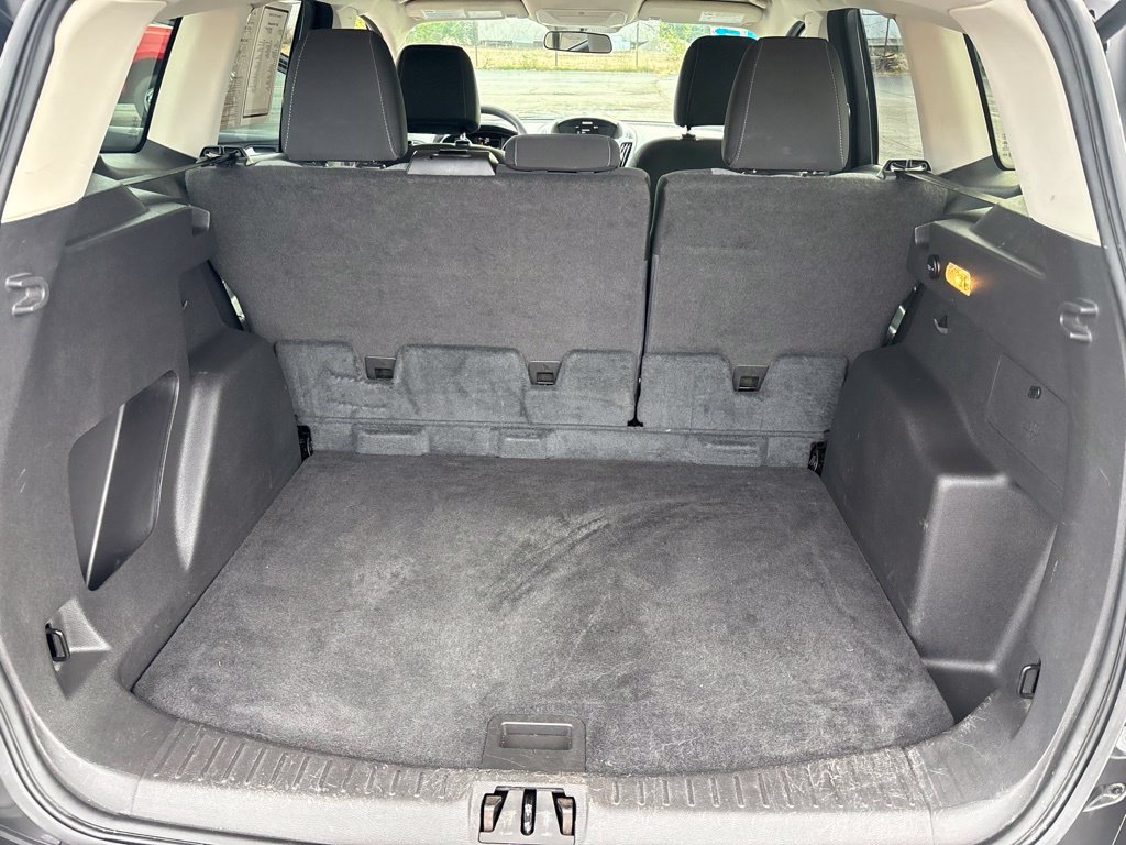 Used 2017 Magnetic Ford SE image 31