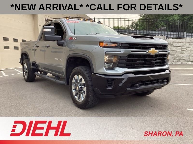 Used 2024 Gray Chevrolet Custom image 1
