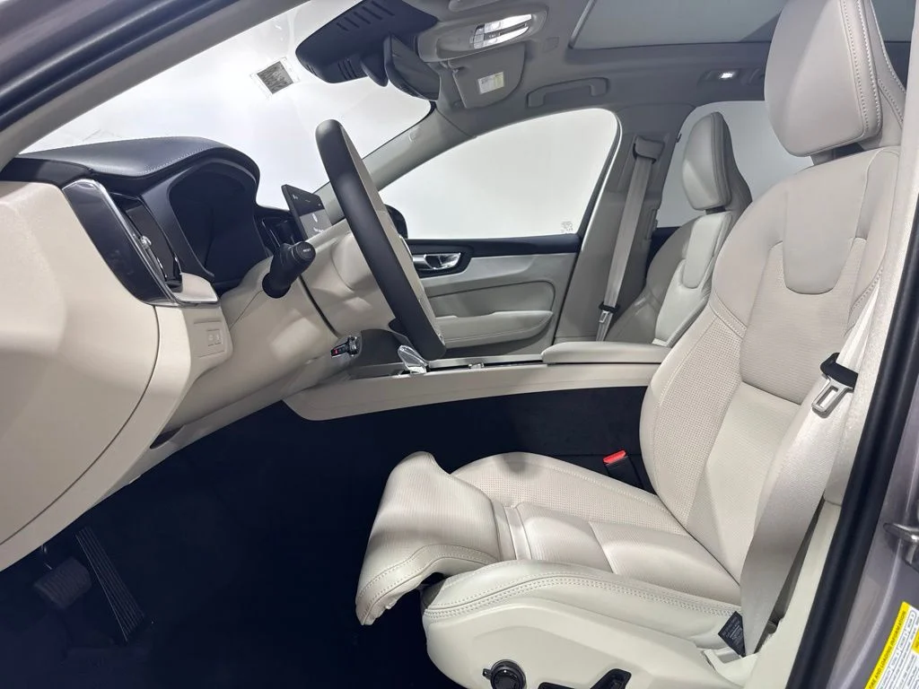 New 2026 Aurora Blue Volvo T8 Ultra image 19