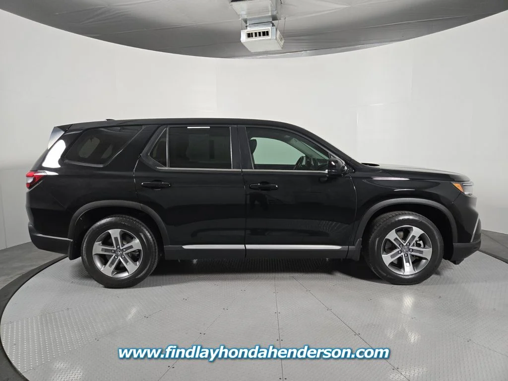 2024 Honda Pilot EX-L - Photo 7