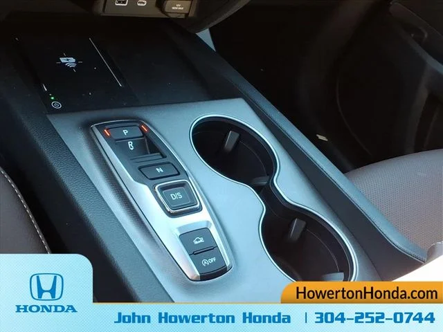 New 2025 Black Honda RTL image 13