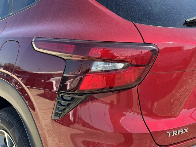 Used 2025 Red Chevrolet LT image 8
