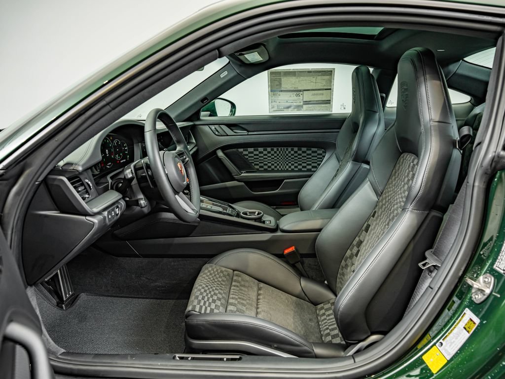 New 2026 Oak Green Metallic Neo Porsche Carrera 4S image 5