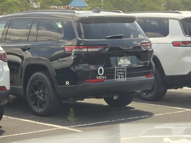 New 2026 Silver Zynith Jeep Summit Reserve image 26