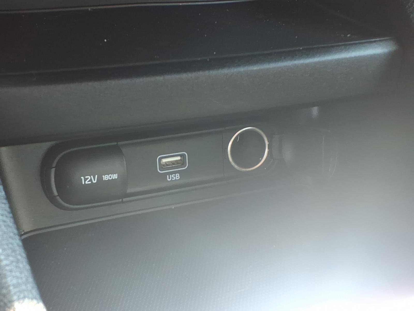 Used 2023 Currant Red Kia LXS image 6