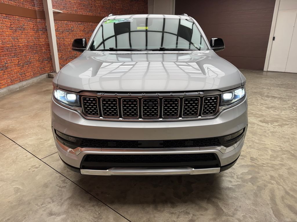 Used 2023 Silver Jeep Series II image 9