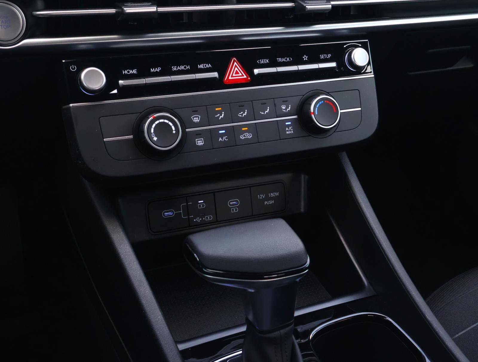 2026 Hyundai Santa Cruz SE - Photo 23