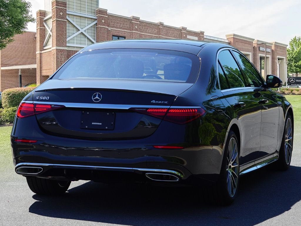 New 2026 Graphite Grey Metallic Mercedes-Benz S 580 image 6