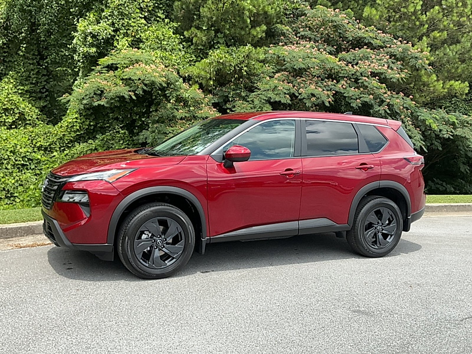 New 2026 Scarlet Ember Tintcoat Nissan SV image 4