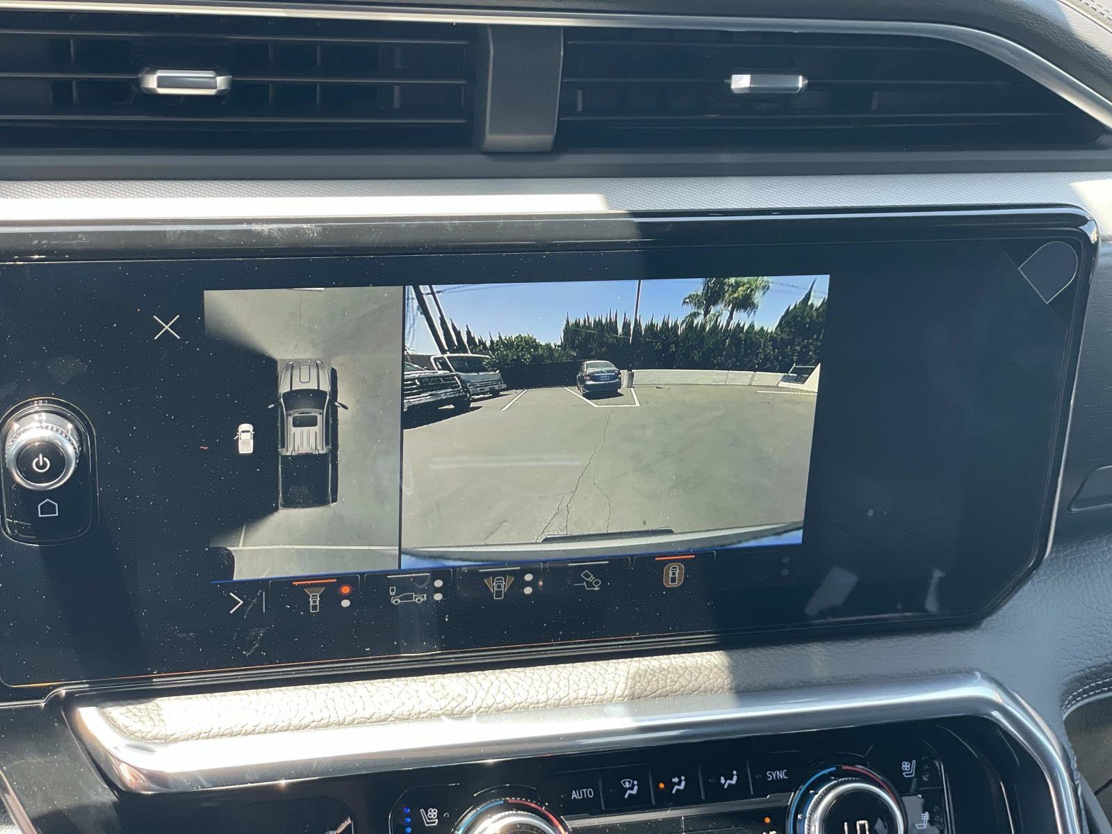 2026 GMC Sierra 2500HD Denali - Photo 13