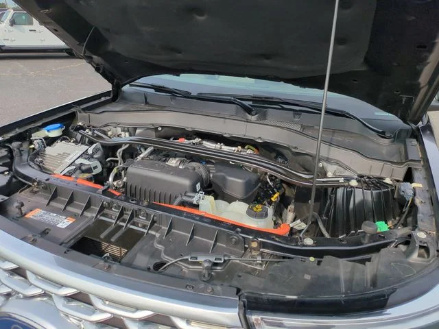 Used 2022 Black Ford Platinum image 37