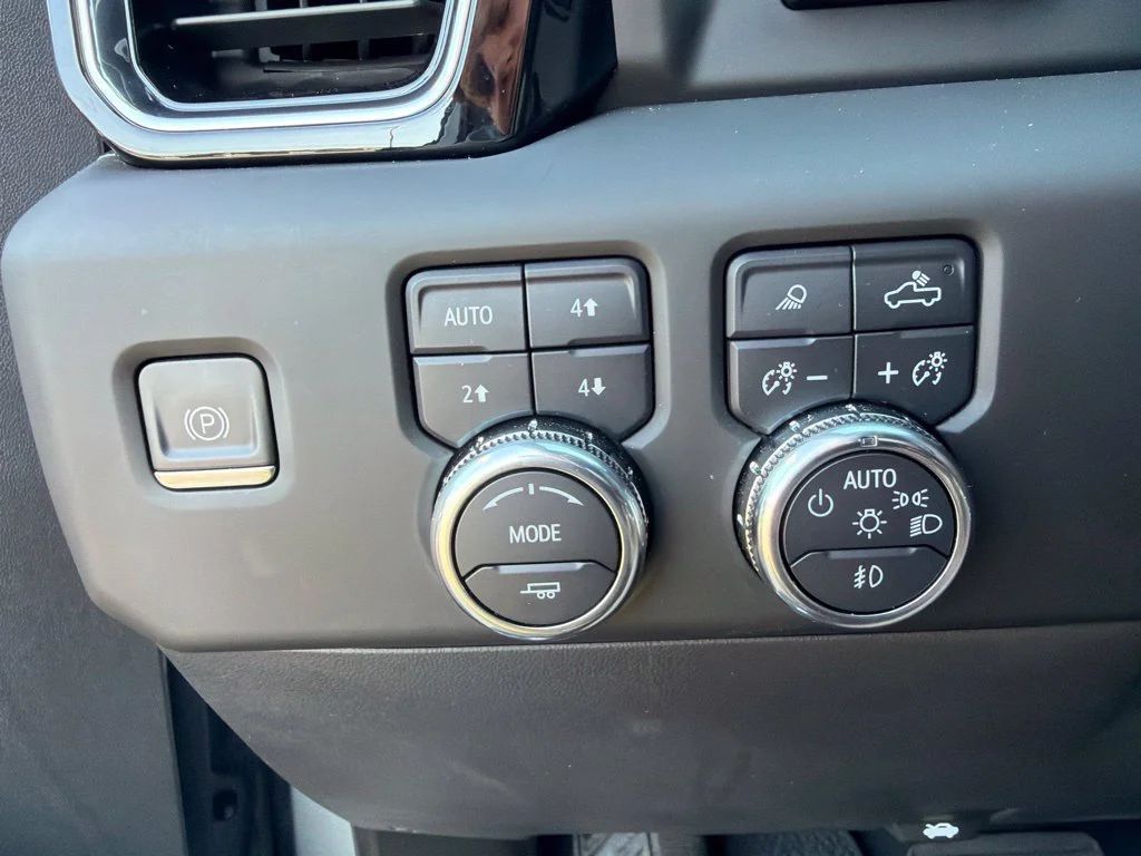 Used 2024 Sterling Metallic GMC Denali image 26