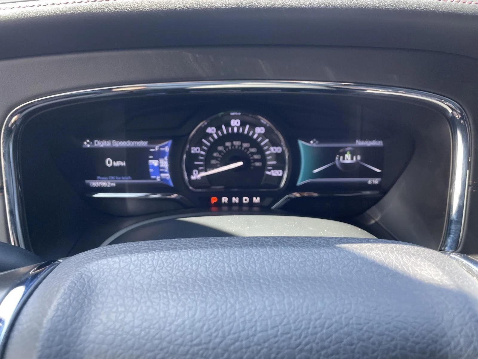 Used 2016 Magnetic Lincoln Reserve image 2