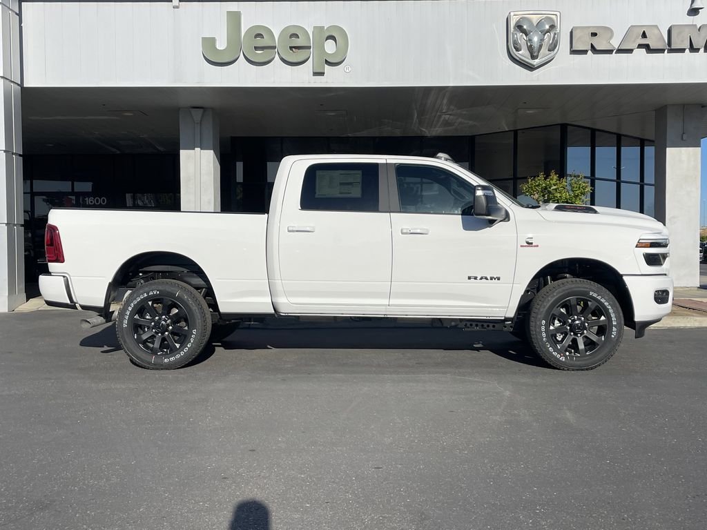 New 2026 Bright White Clear-Coat Exterior Paint RAM Laramie image 7