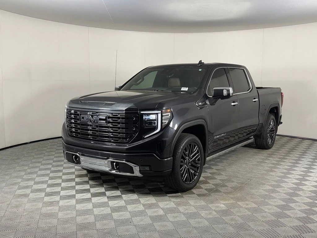Certified Used 2022 Silver GMC Denali Ultimate image 4