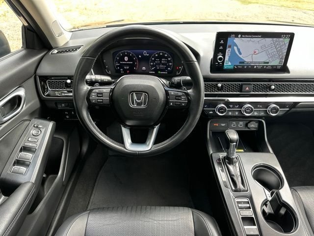 Used 2024 Silver Honda Touring image 29