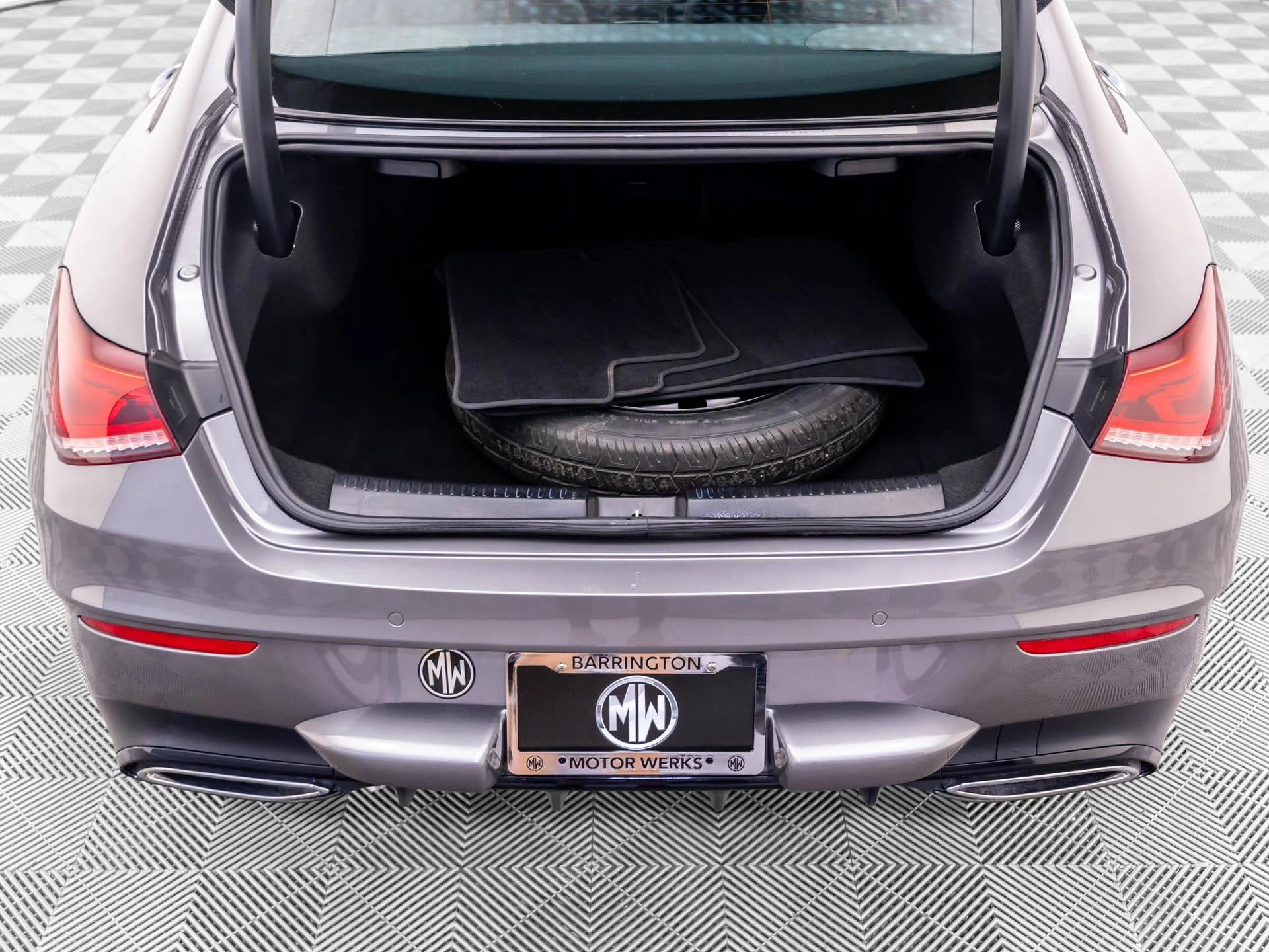 Used 2023 Gray Mercedes-Benz CLA 250 image 35